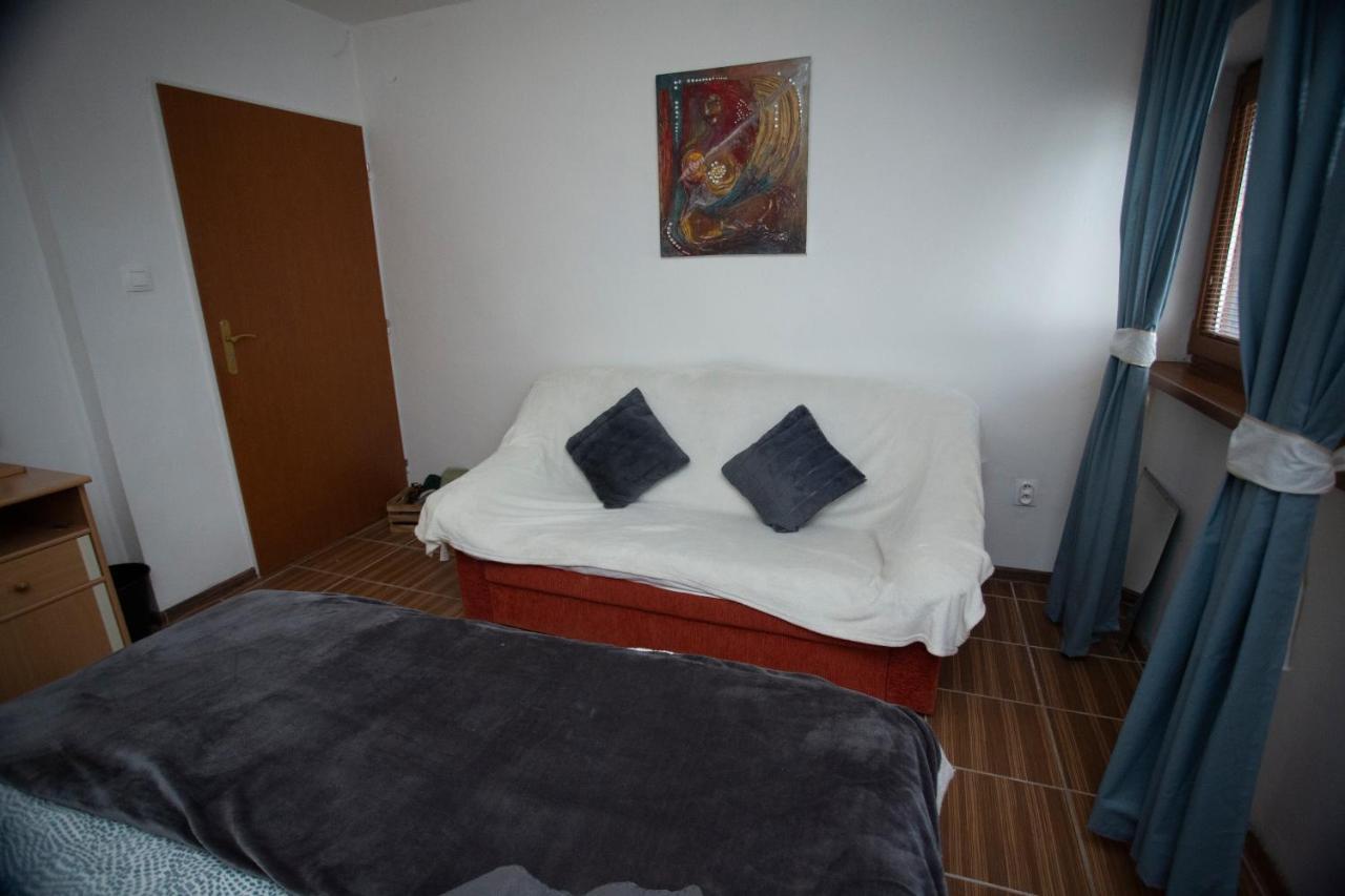 Ag Apartment Gabcikovo ภายนอก รูปภาพ
